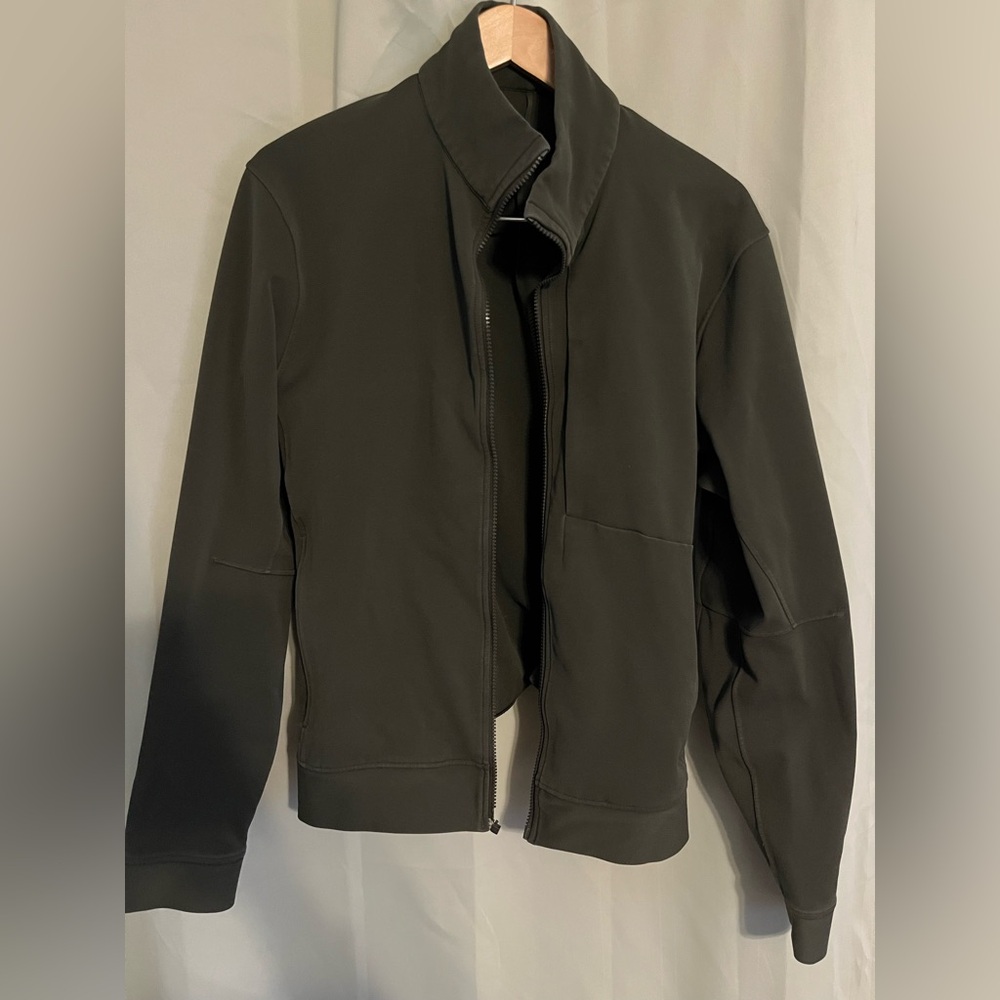 lululemon jacket